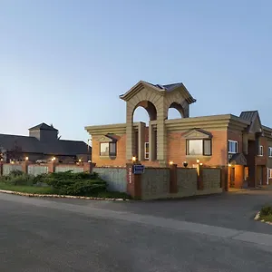Hotel Travelodge By Wyndham South, YYC