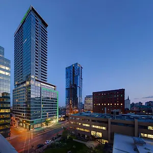 **** מלון & - Centre-ville Ouest By Ihg קנדה