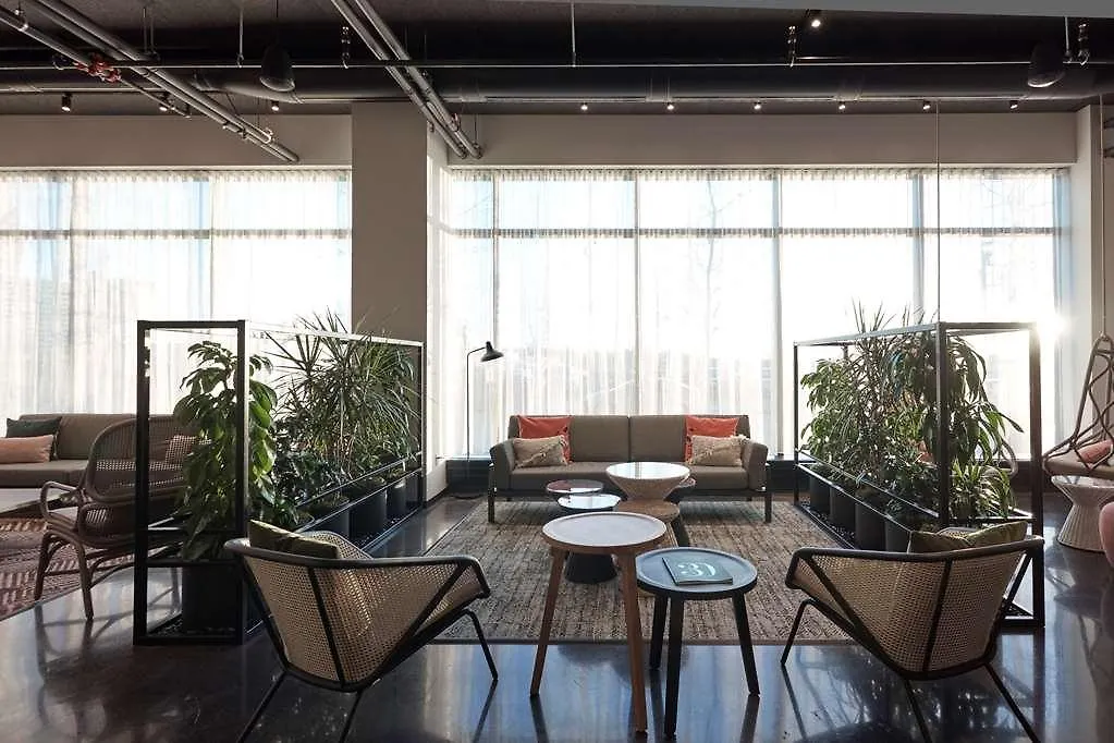 Alt Hotel Calgary East Village