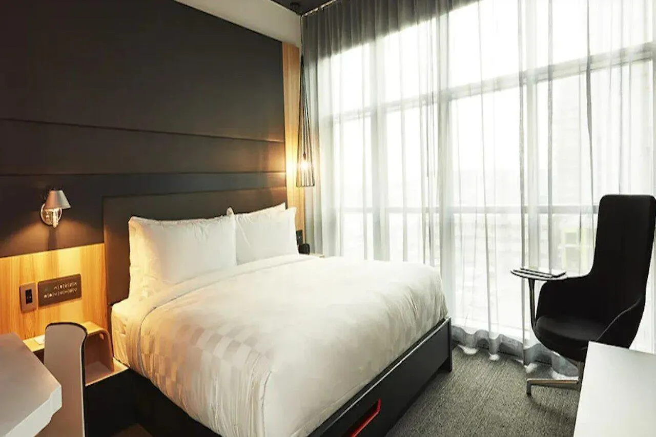 Alt Hotel Calgary East Village