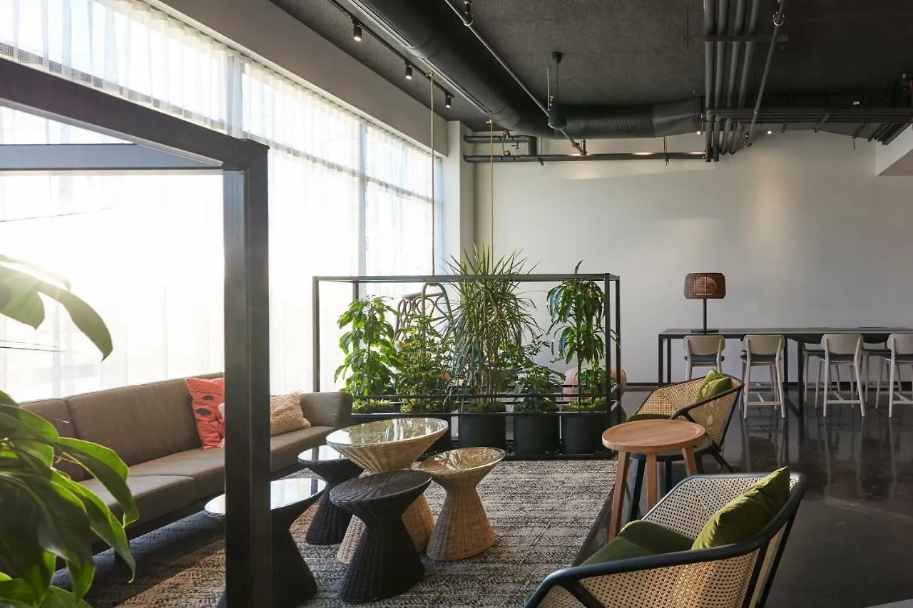***  Alt Hotel Calgary East Village Canada